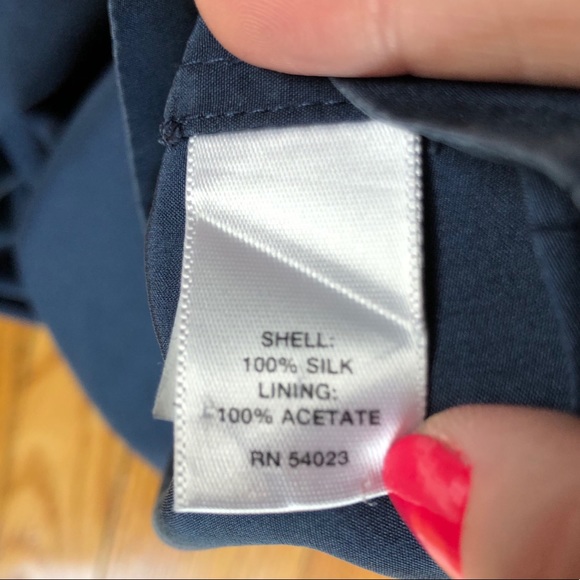 Banana Republic Silk Dress - Picture 5 of 7